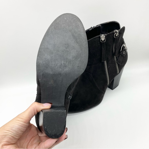 Carlos-Black- Western Style Heel Ankle bootie 10 - Picture 8 of 8